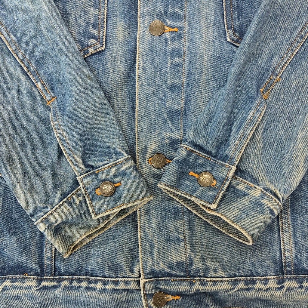 90s MARLBORO COUNTRY STORE Denim Jacket