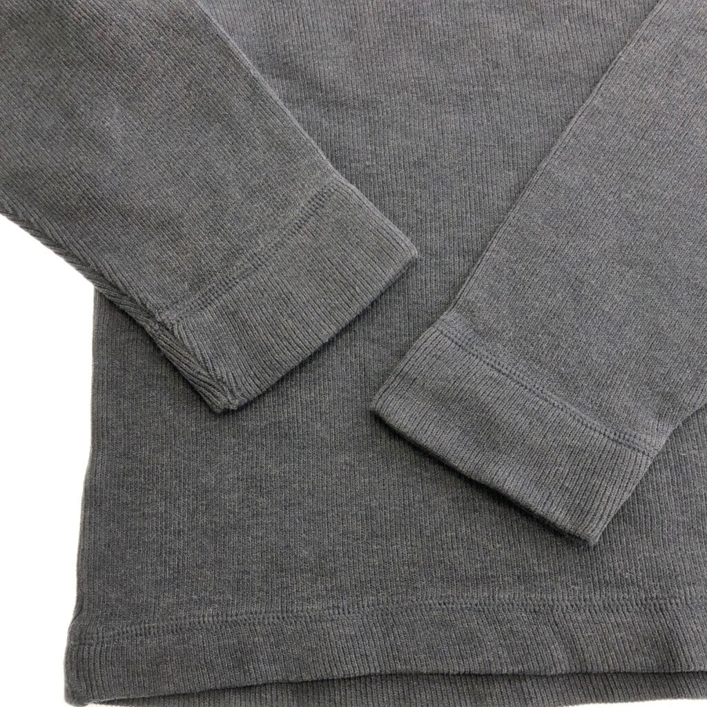 GAP V-Neck Sweater