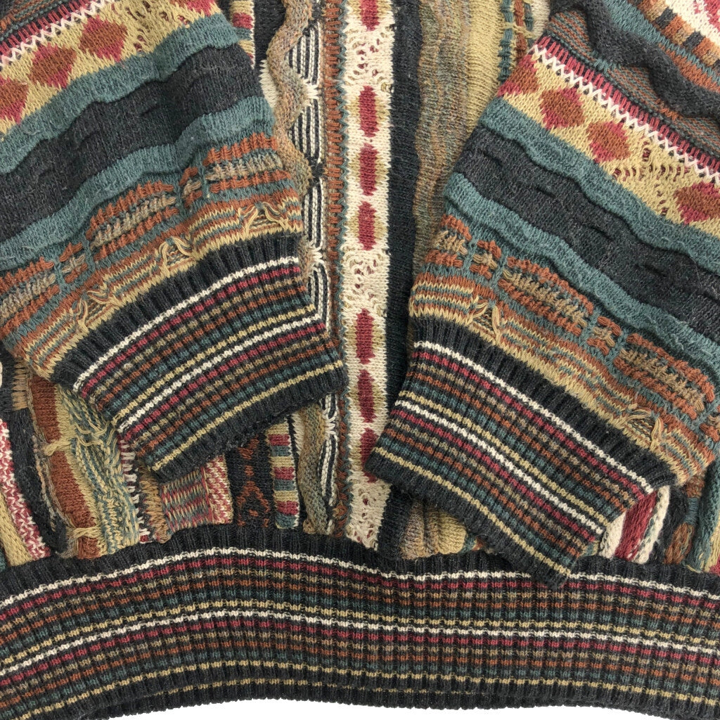 ROUNDTREE & YORKE 3D Knit Sweater