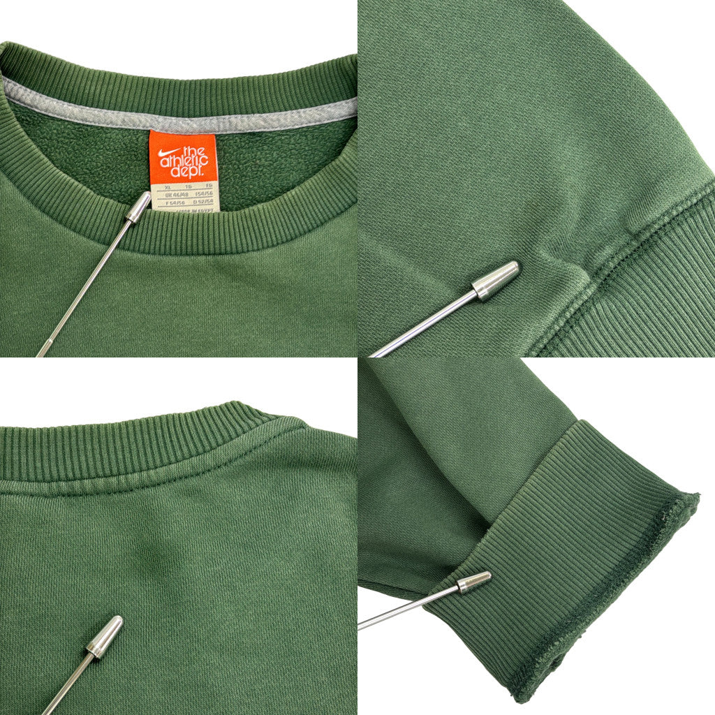 NIKE Logo Sweat