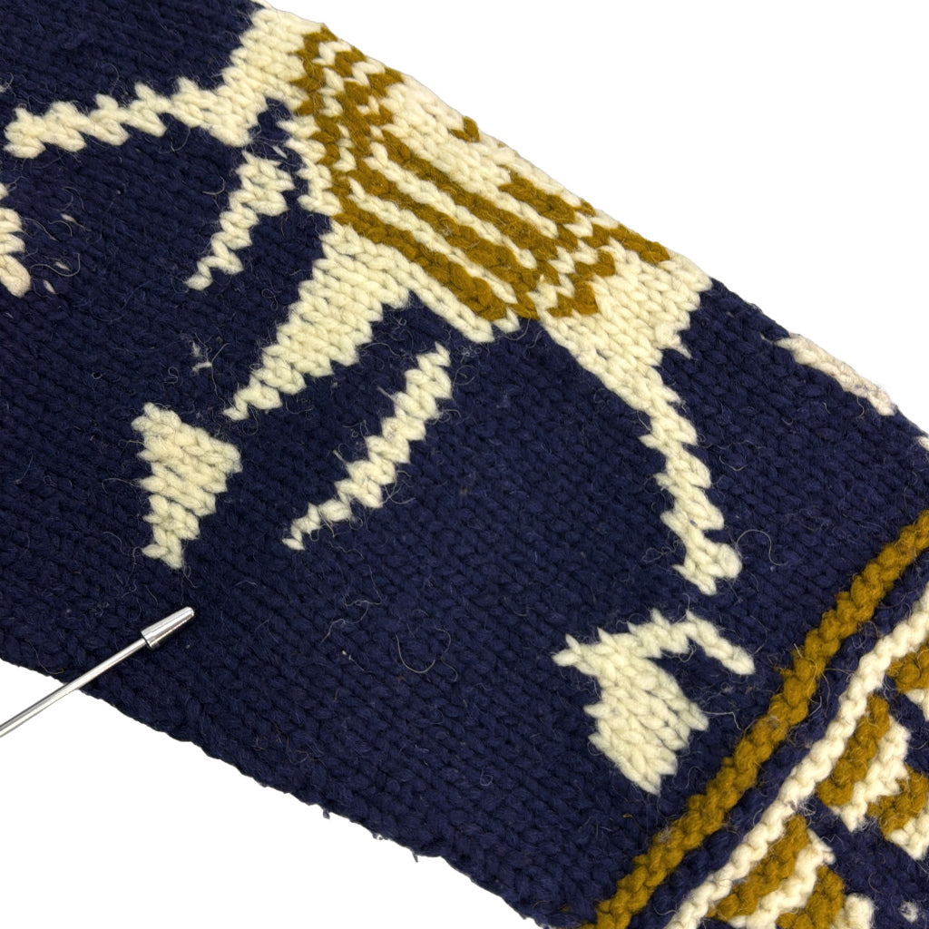 CHIBCHA ARTESANIAS Ecuador Sweater