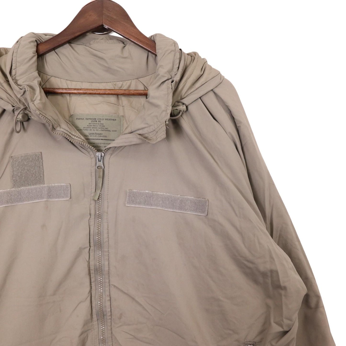 00s U.S. ARMY ECWCS GEN3 Level7 Insulated Military Jacket