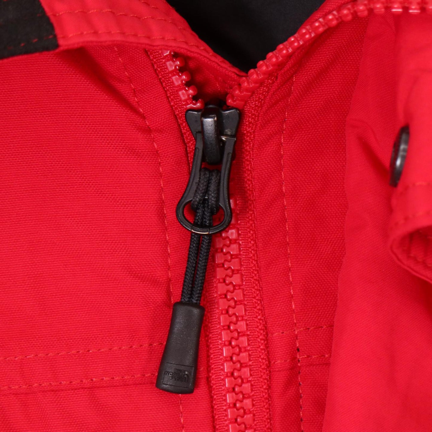 THE NORTH FACE McMurdo Parka Down Jacket