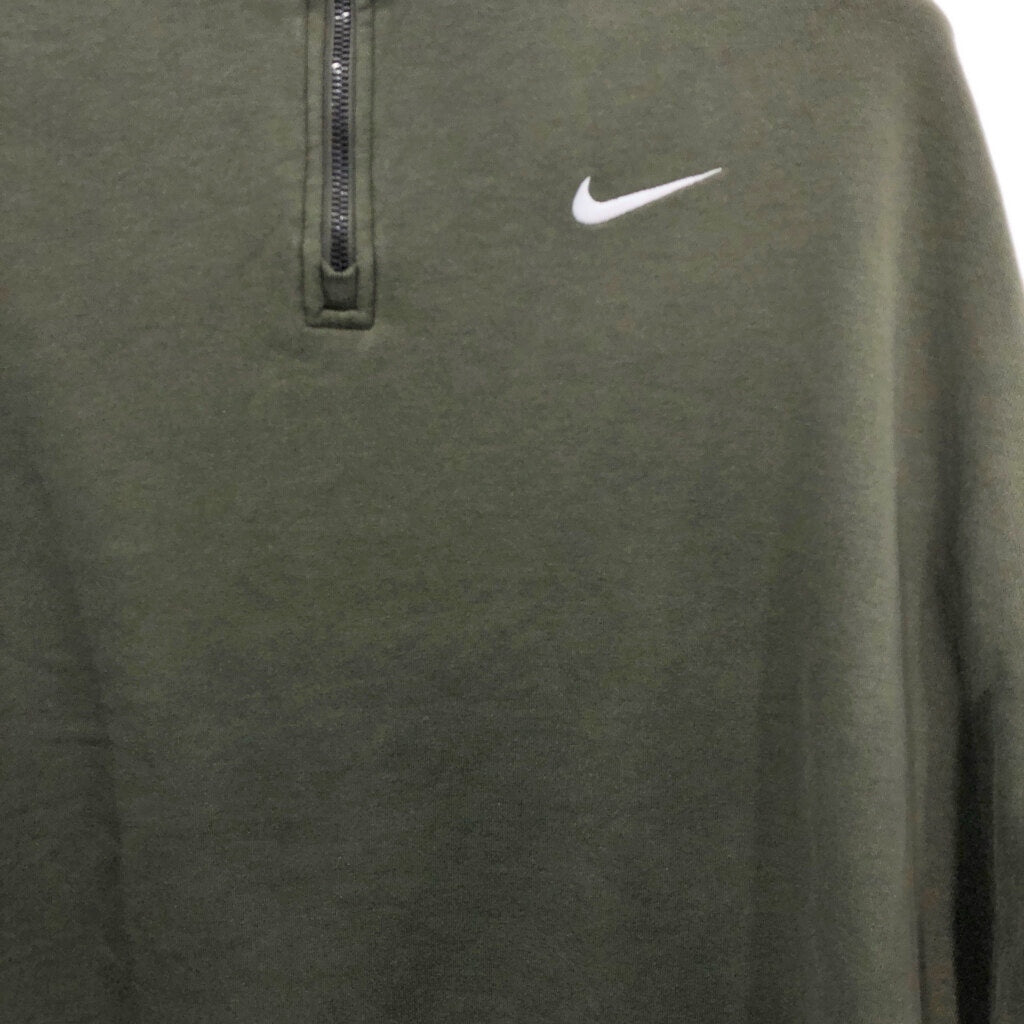 NIKE Sweat