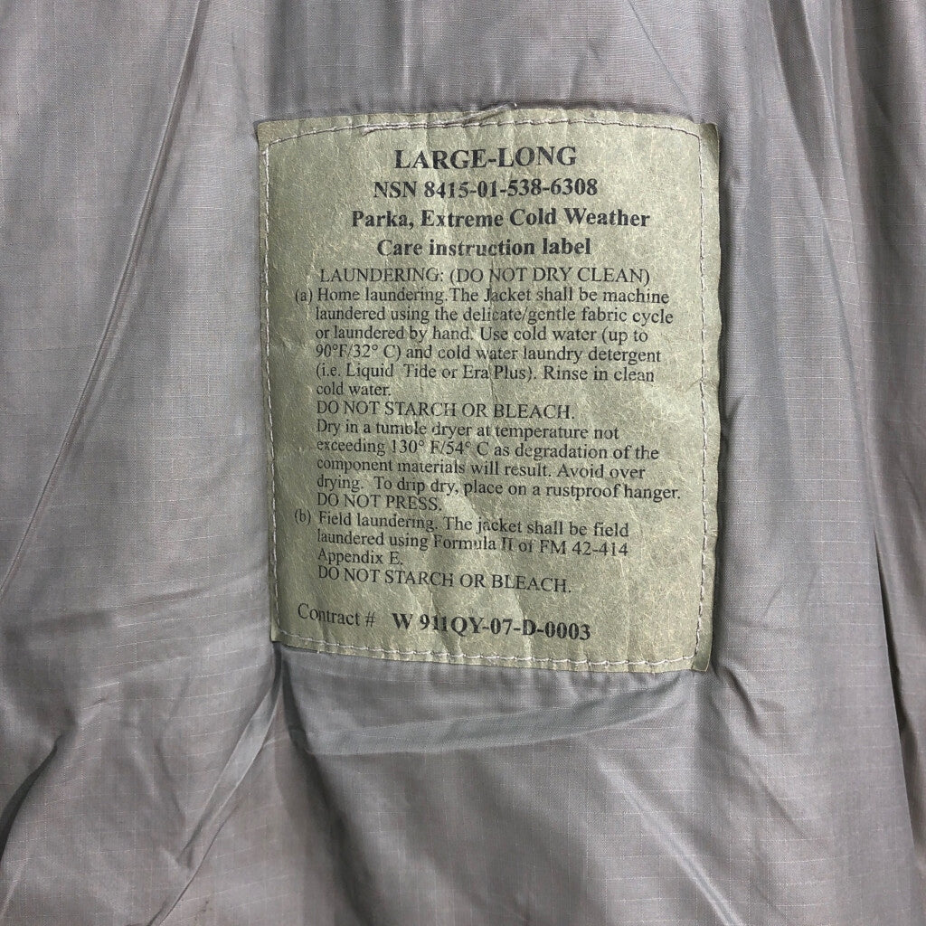 00s U.S. ARMY ECWCS GEN3 Level7 Insulated Military Jacket