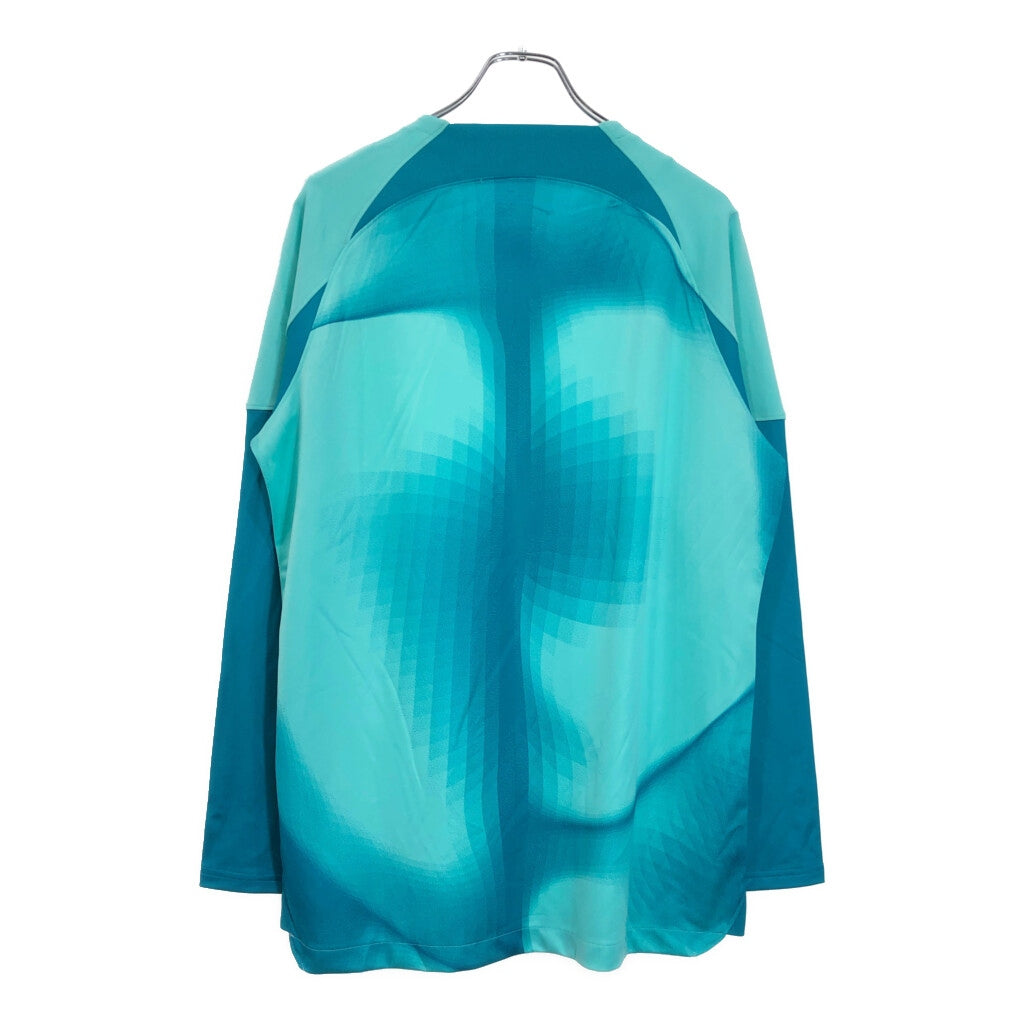 NIKE Long Sleeve T-Shirt