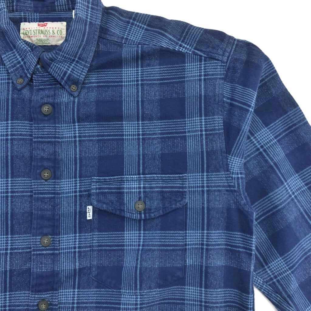 Levi Strauss & Co. Shirt