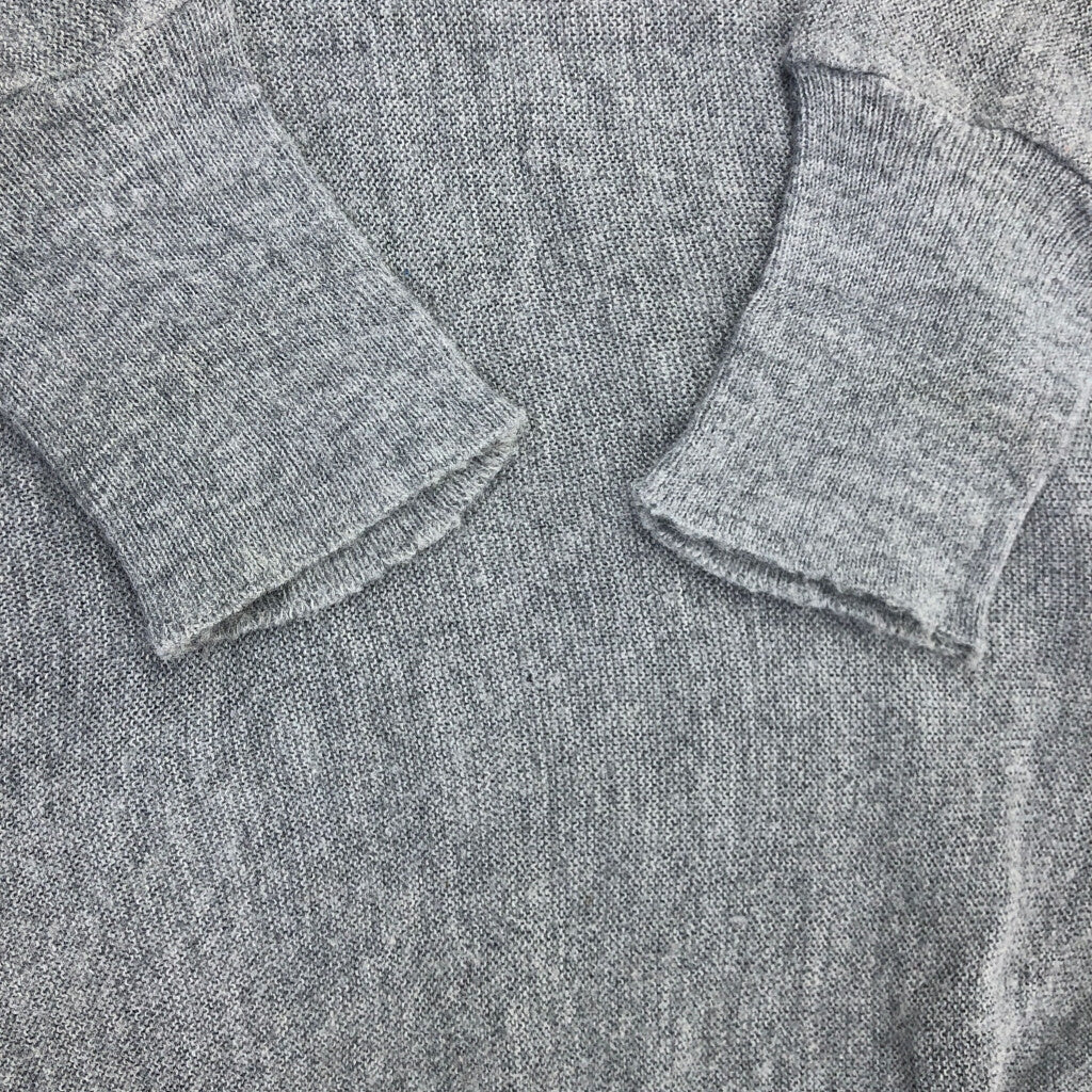 80s IZOD LACOSTE V-Neck Sweater