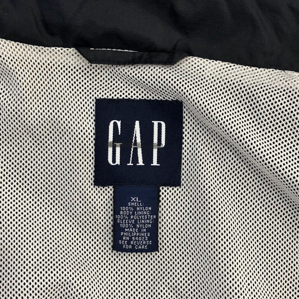 90s GAP Nylon Jacket