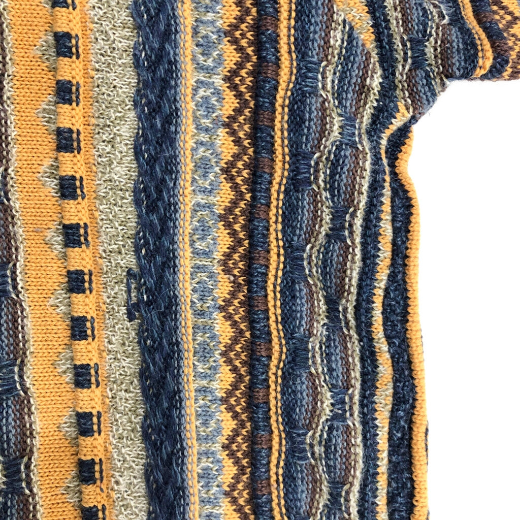 golden trophy 3D Knit Sweater