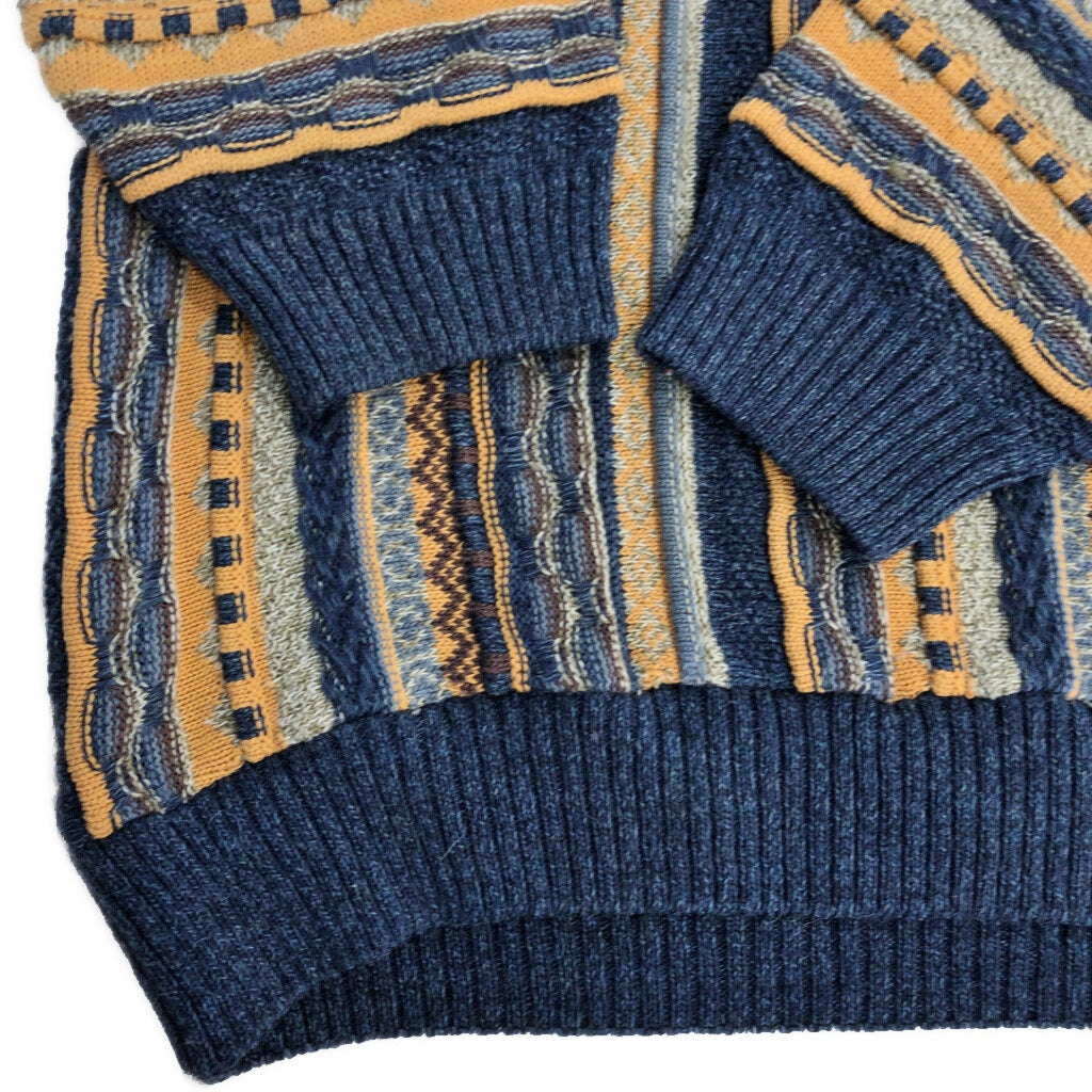 golden trophy 3D Knit Sweater