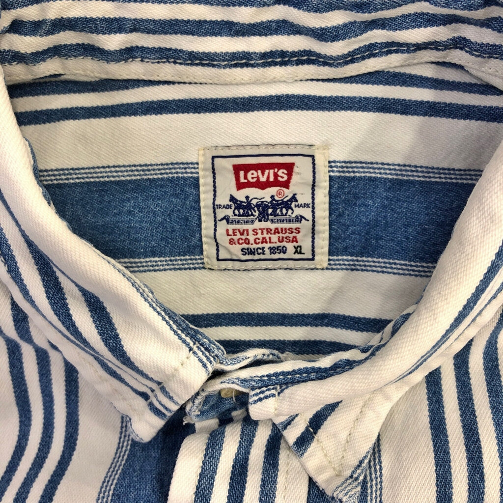 90s Levi's Denim Chambray Shirt