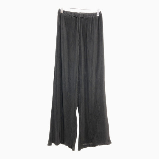 PRETTY LITTLE THING Pants