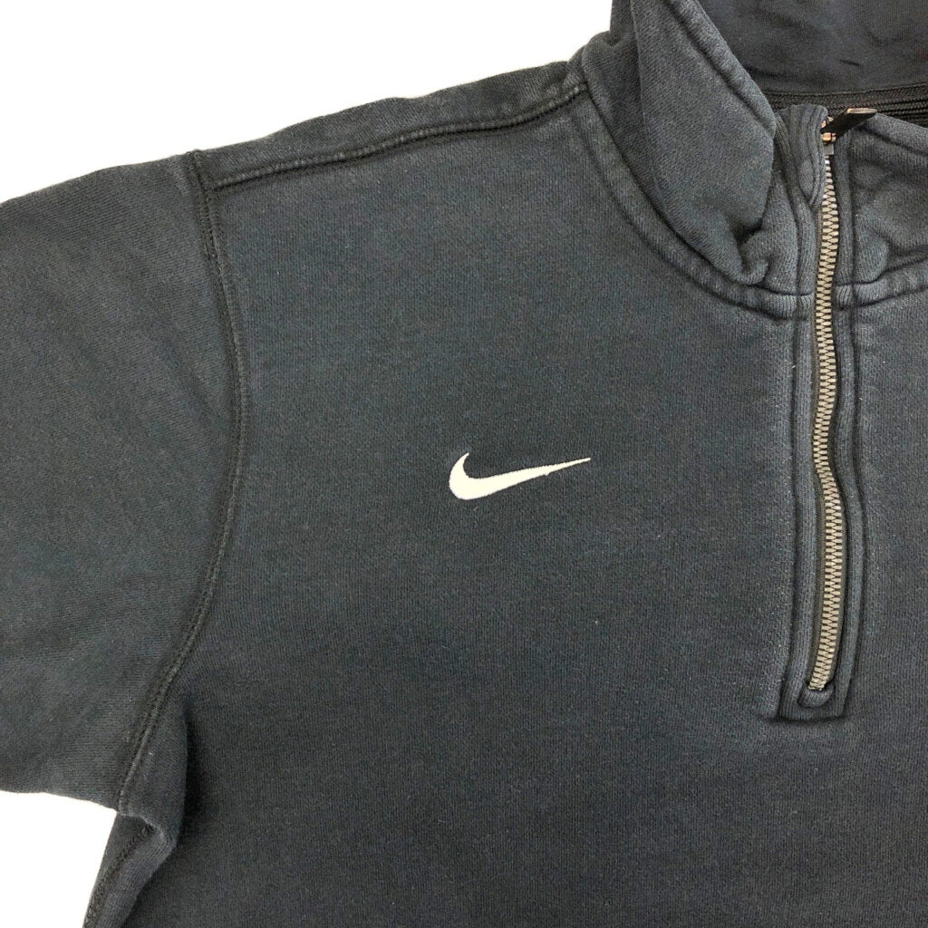NIKE Sweat