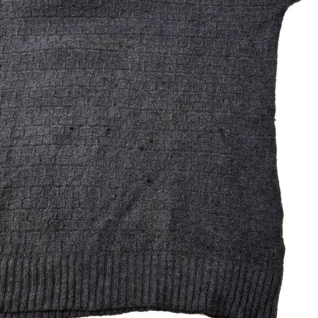 007 COLLECTION half button 3D Knit Sweater