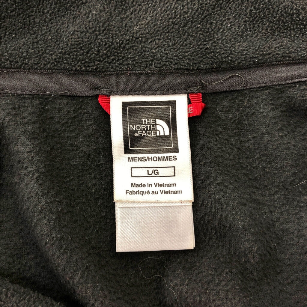 THE NORTH FACE Fleece Jacket