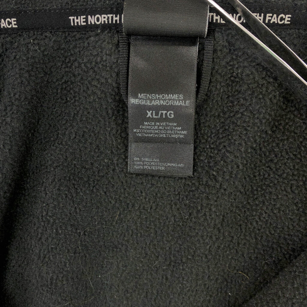 THE NORTH FACE Fleece Jacket