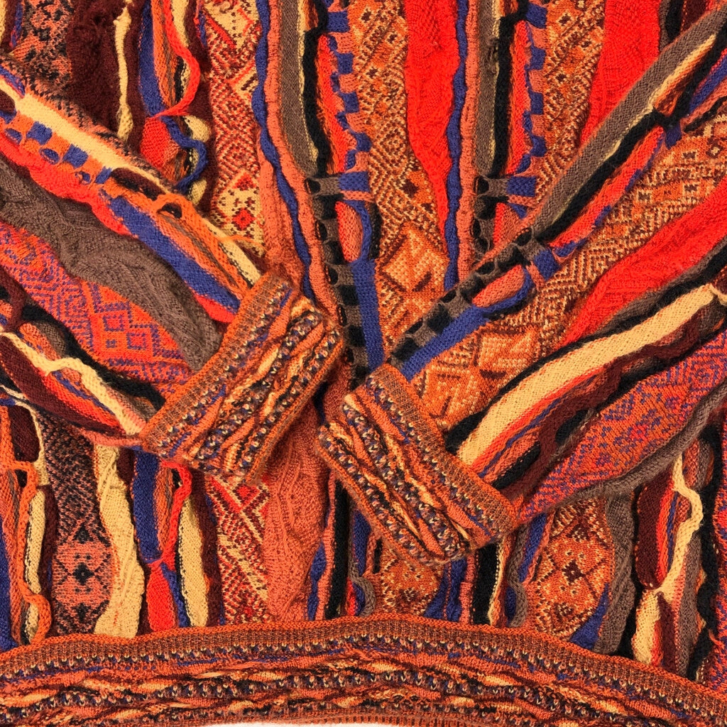 COOGI 3D Knit Sweater