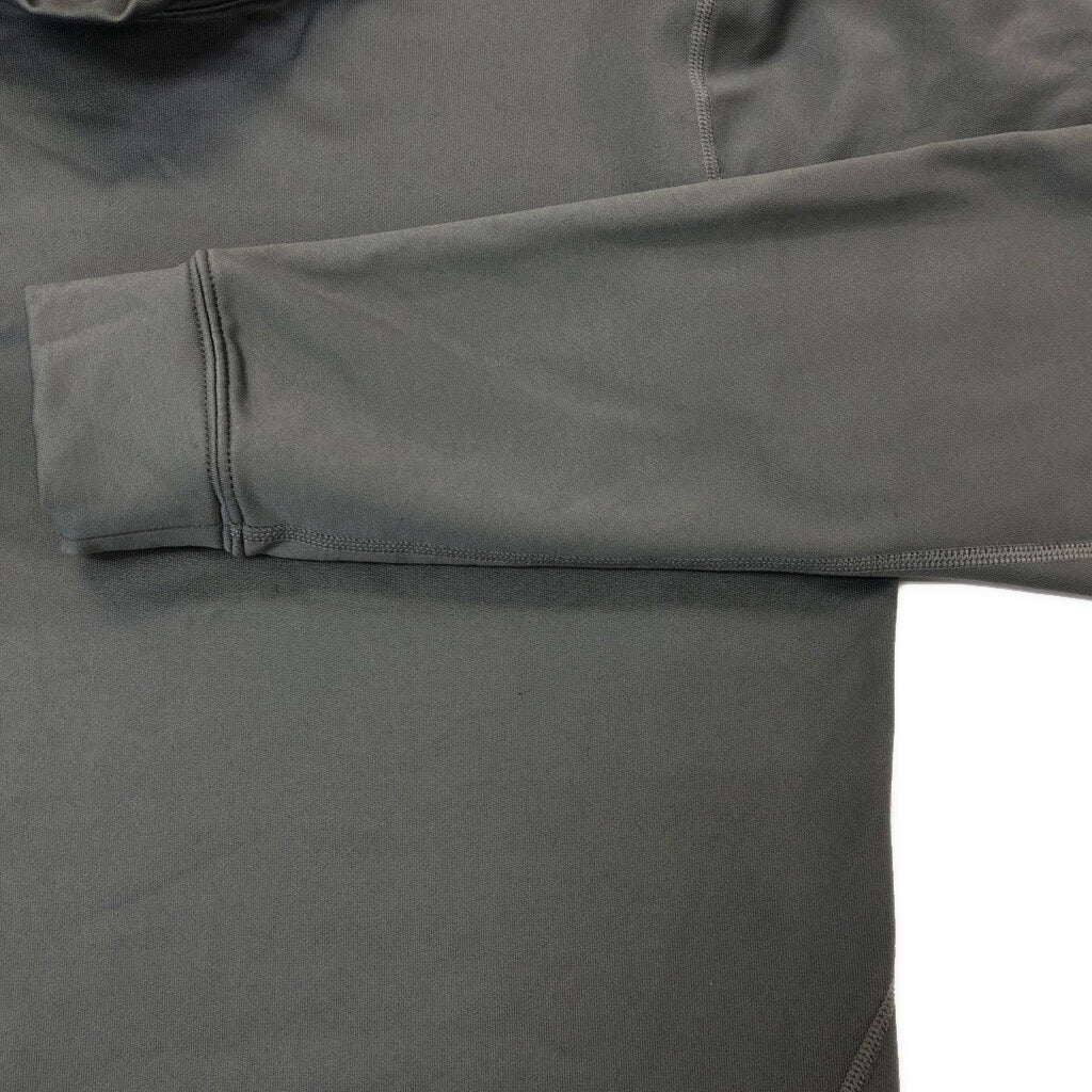 NIKE Long Sleeve T-Shirt