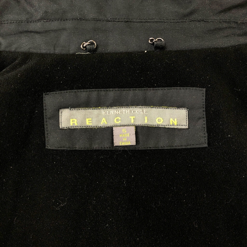 KENNETH COLE REACTION Swing Top