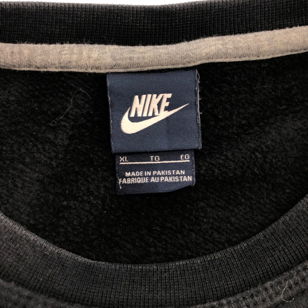 NIKE Sweat