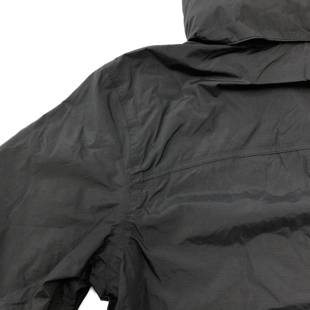 THE NORTH FACE Nylon Jacket