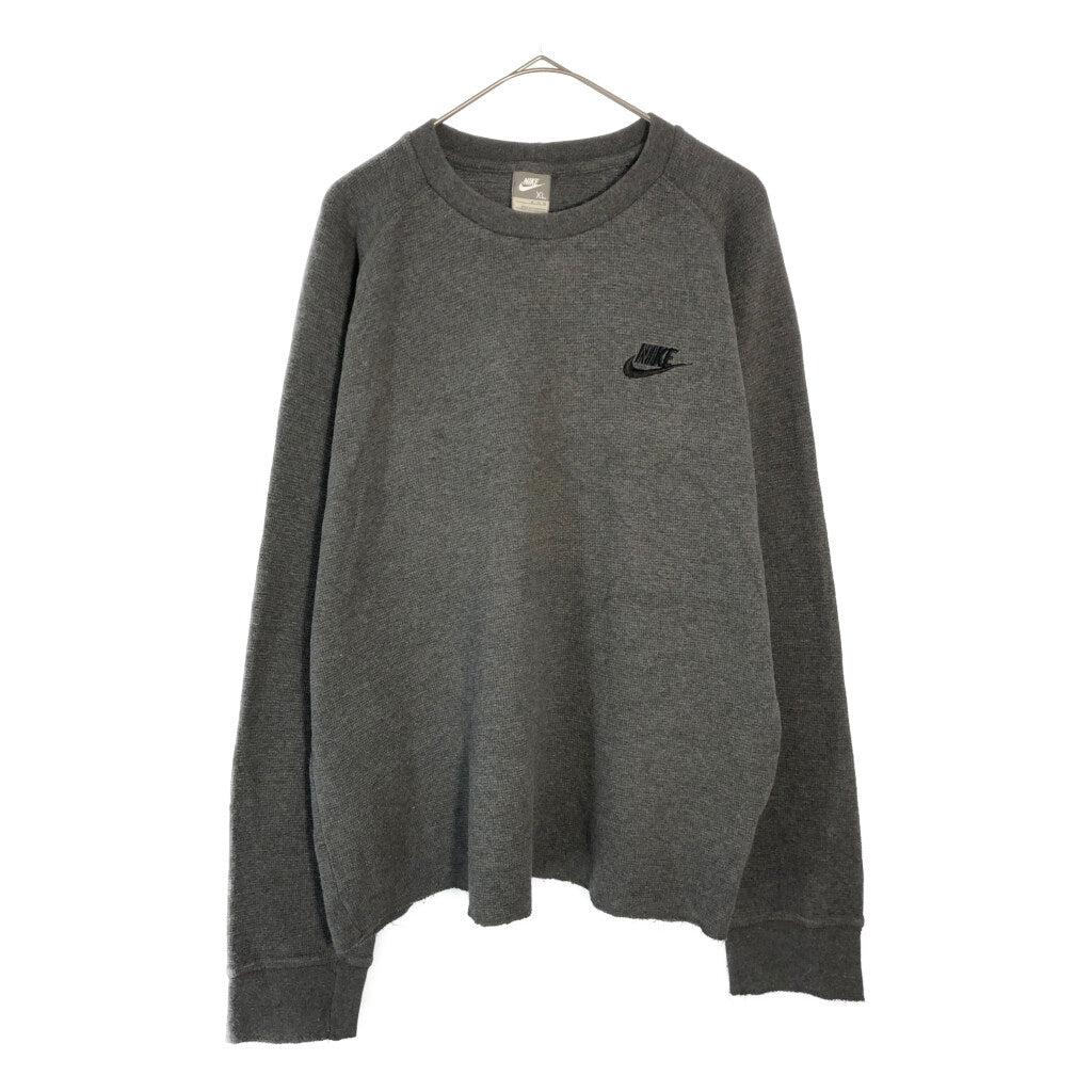 NIKE Long Sleeve T-Shirt