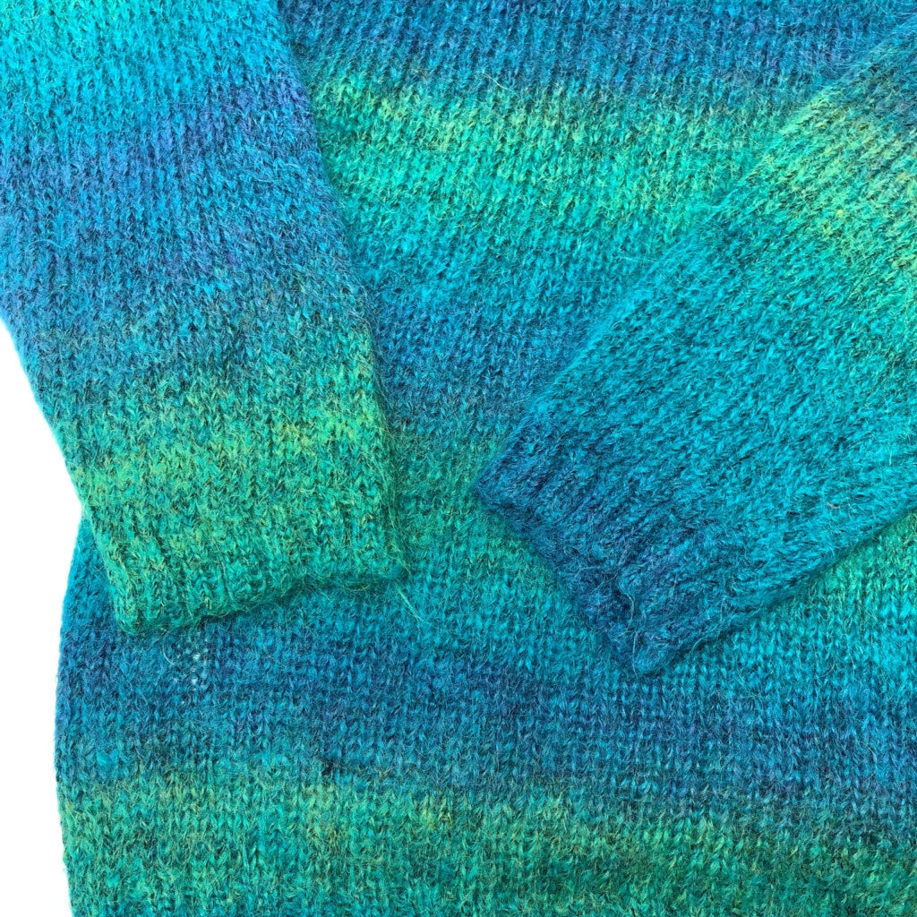 LIZWEAR Sweater