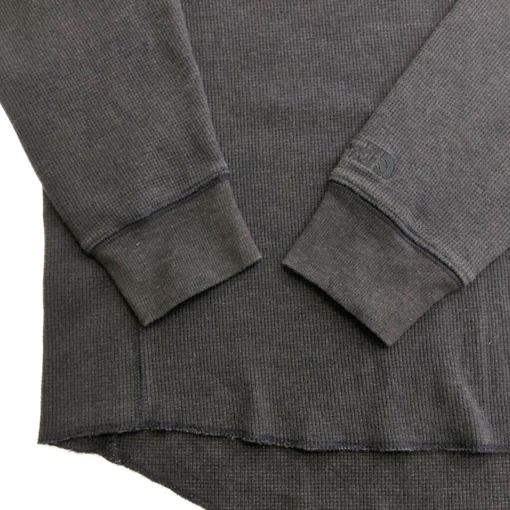 THE NORTH FACE Long Sleeve T-Shirt