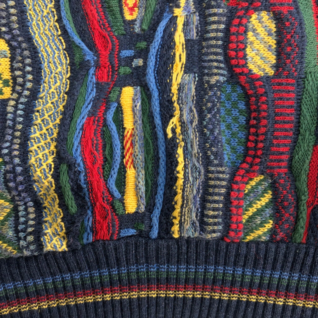 ROUNDTREE & YORKE 3D Knit Sweater