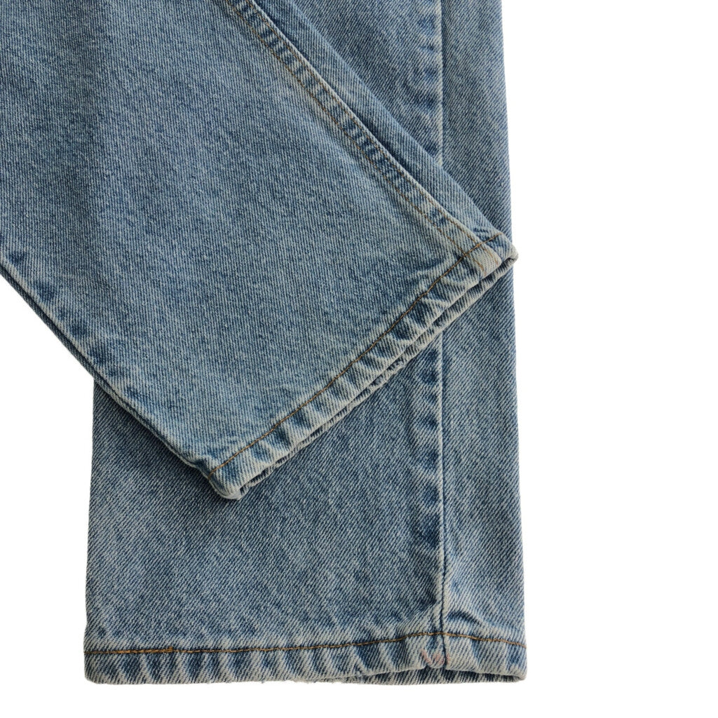 Levi's
