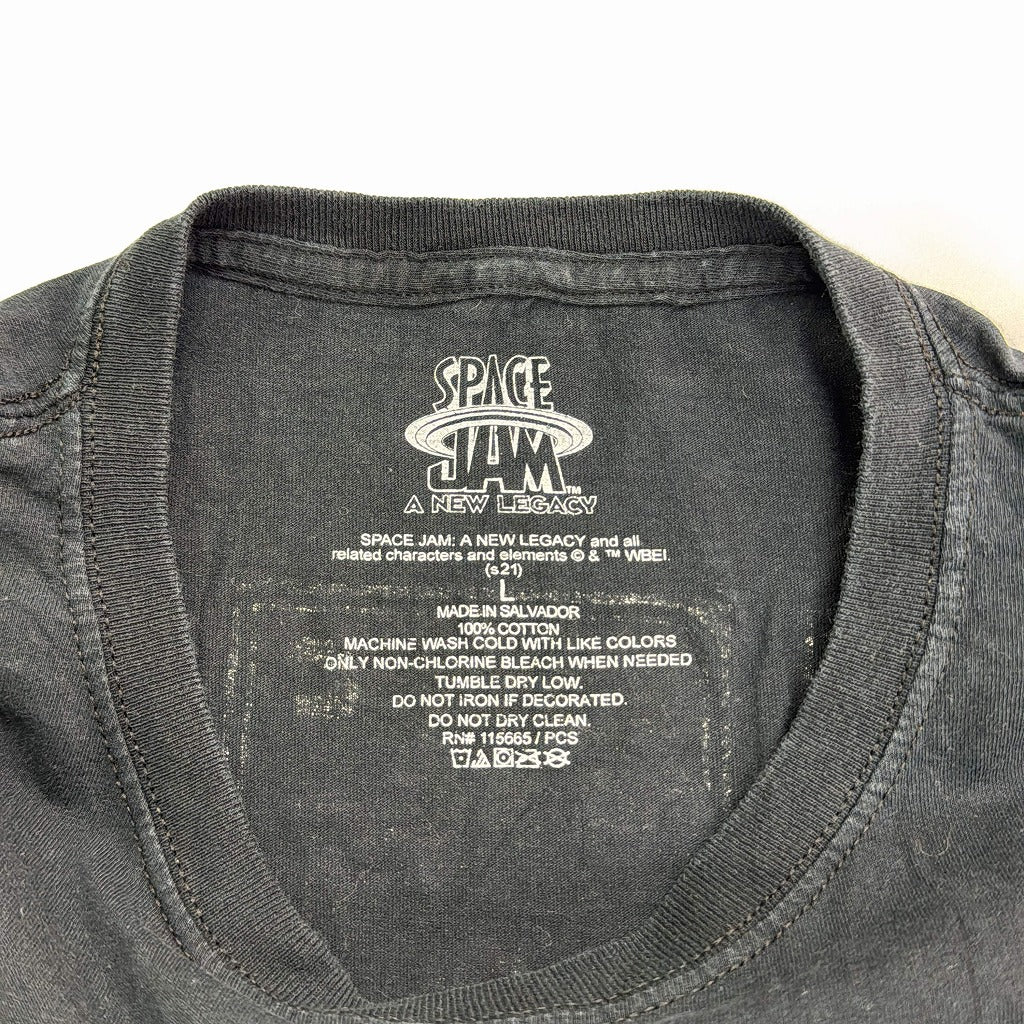 LOONEY TUNES Character T-Shirt