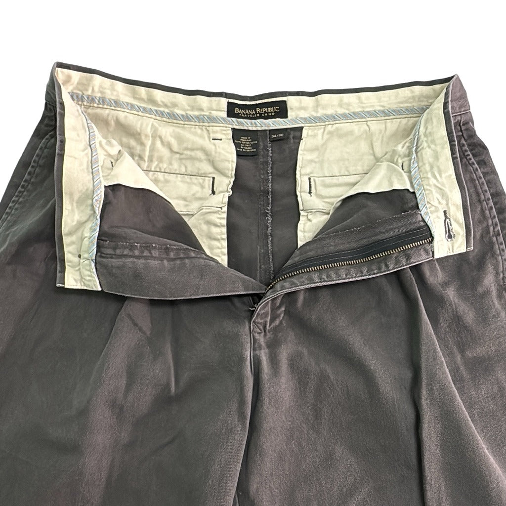 00s Banana Republic Chino Pants