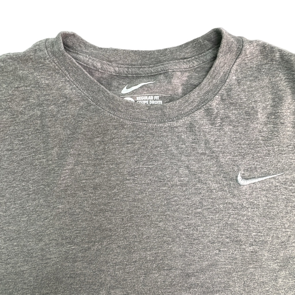 NIKE Plain T-Shirt