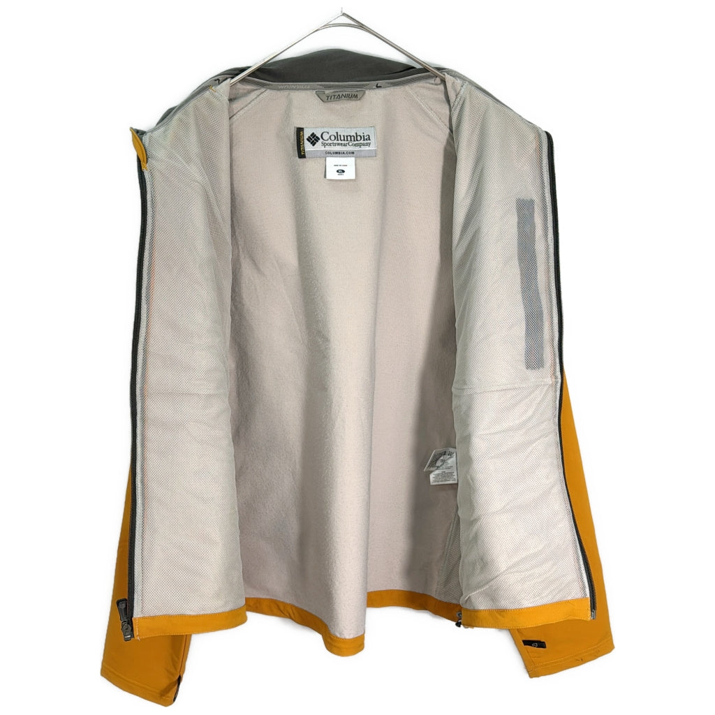 Columbia Softshell Jacket