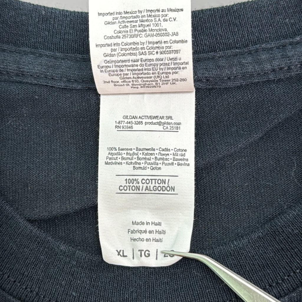 GILDAN Character T-Shirt