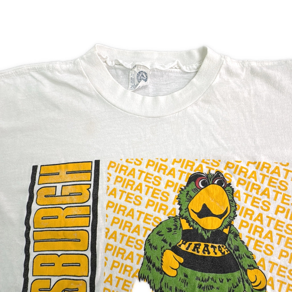 90s ARTEX Sports Brand Pro Team T-Shirt