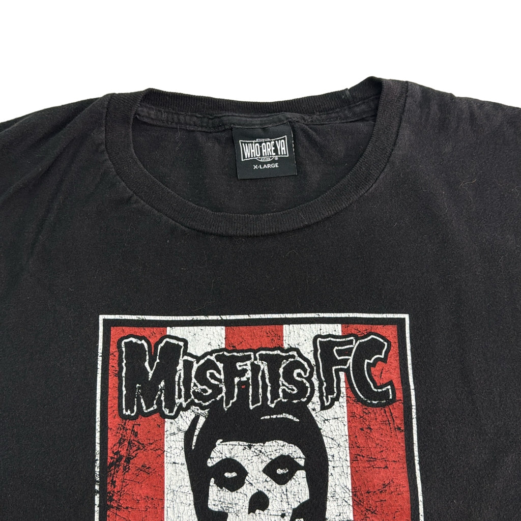 WHO ARE YA Musician T-Shirt