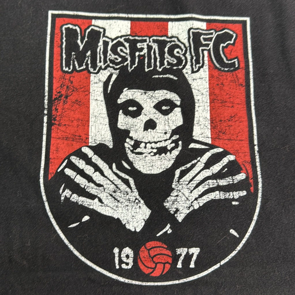 WHO ARE YA Musician T-Shirt