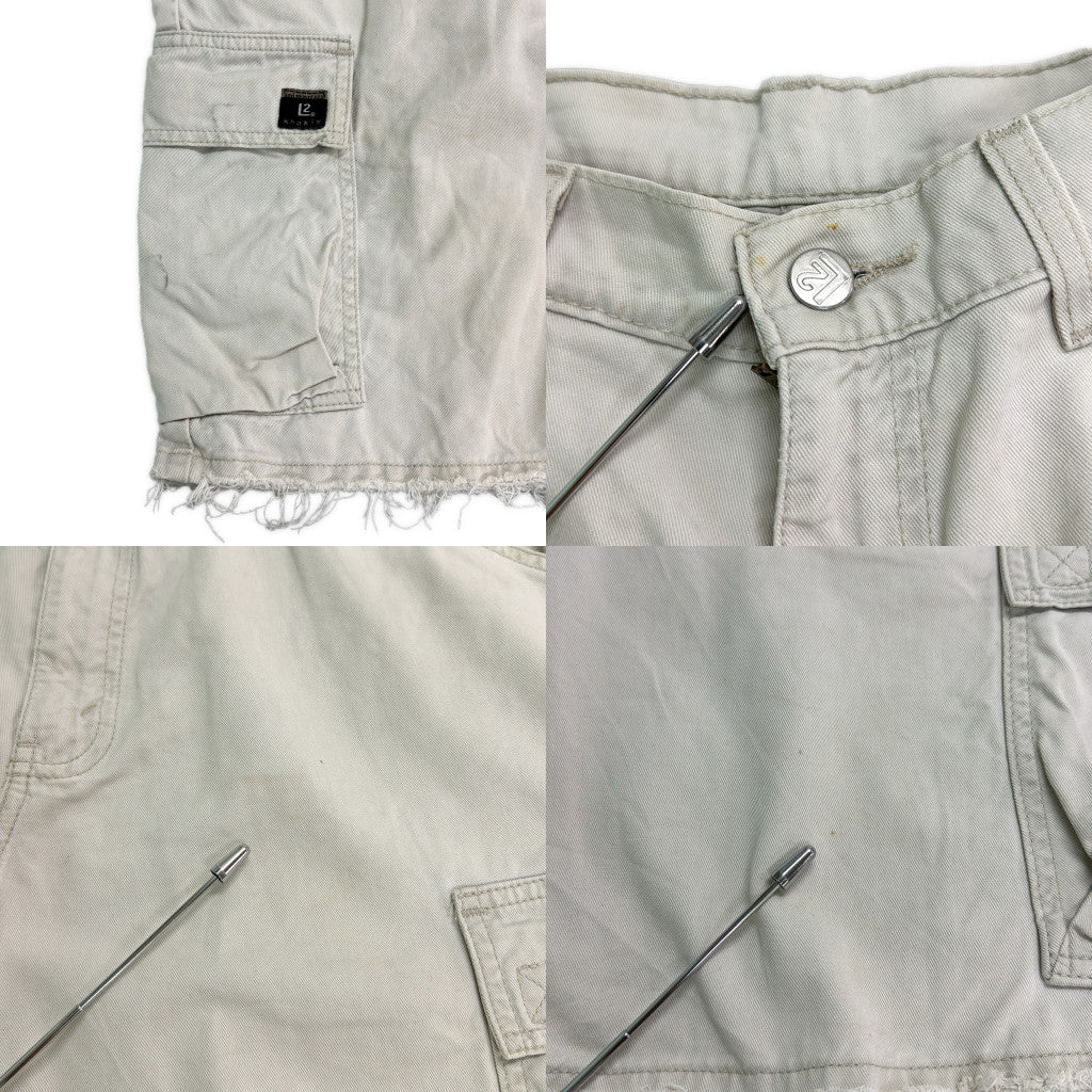 90s Levi's L2 Cargo Shorts