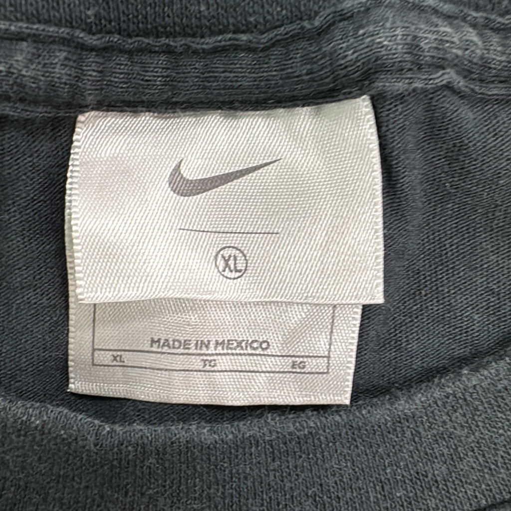 00s NIKE Sports Brand Pro Team T-Shirt