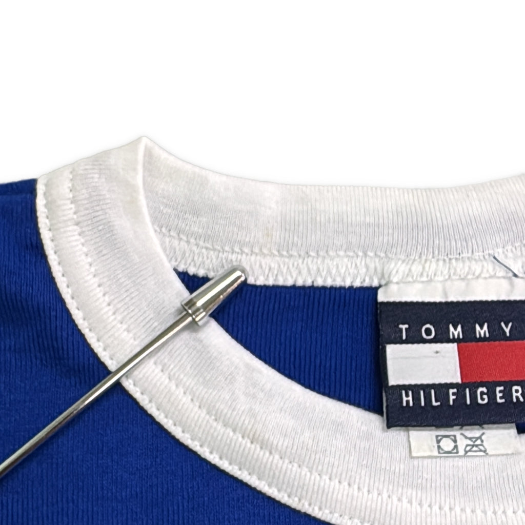 90s TOMMY HILFIGER T-Shirt
