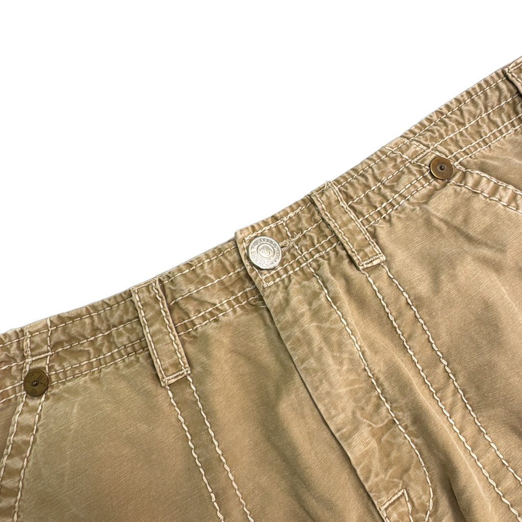 TRUE RELIGION Cargo Shorts