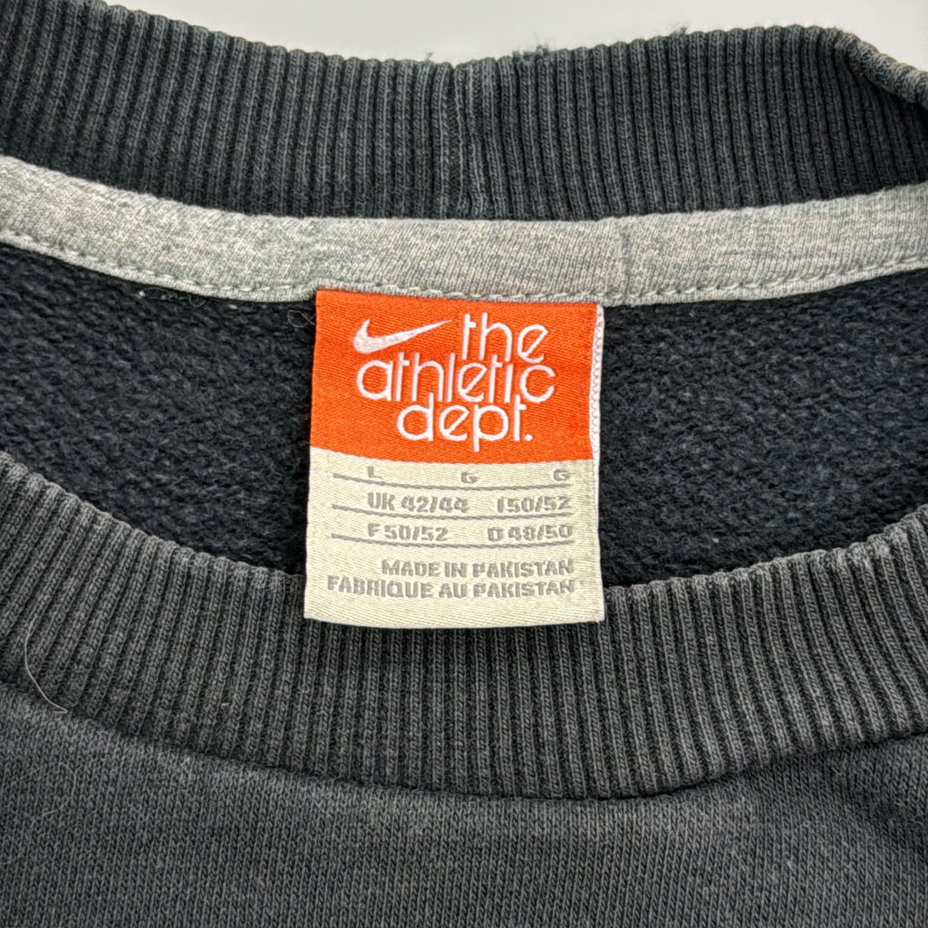 NIKE Logo Sweat