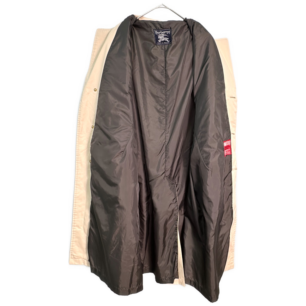 Burberrys Balmacaan Soutien Collar Coat