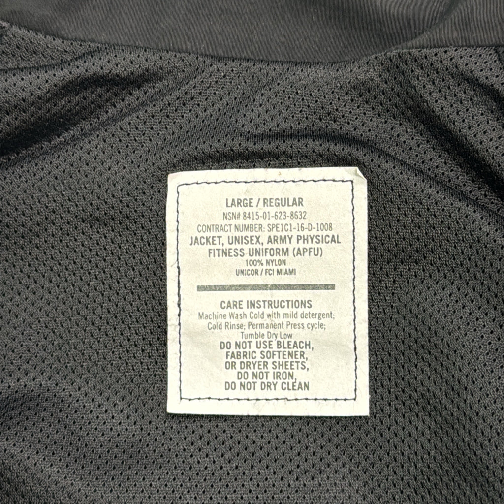 U.S. ARMY APFU Training Jacket Nylon Jacket