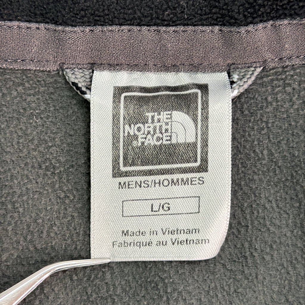 THE NORTH FACE Fleece Jacket