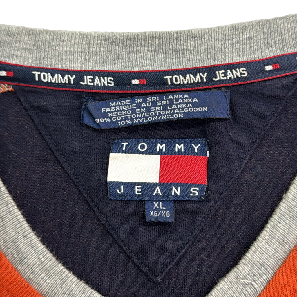 TOMMY JEANS Long Sleeve T-Shirt