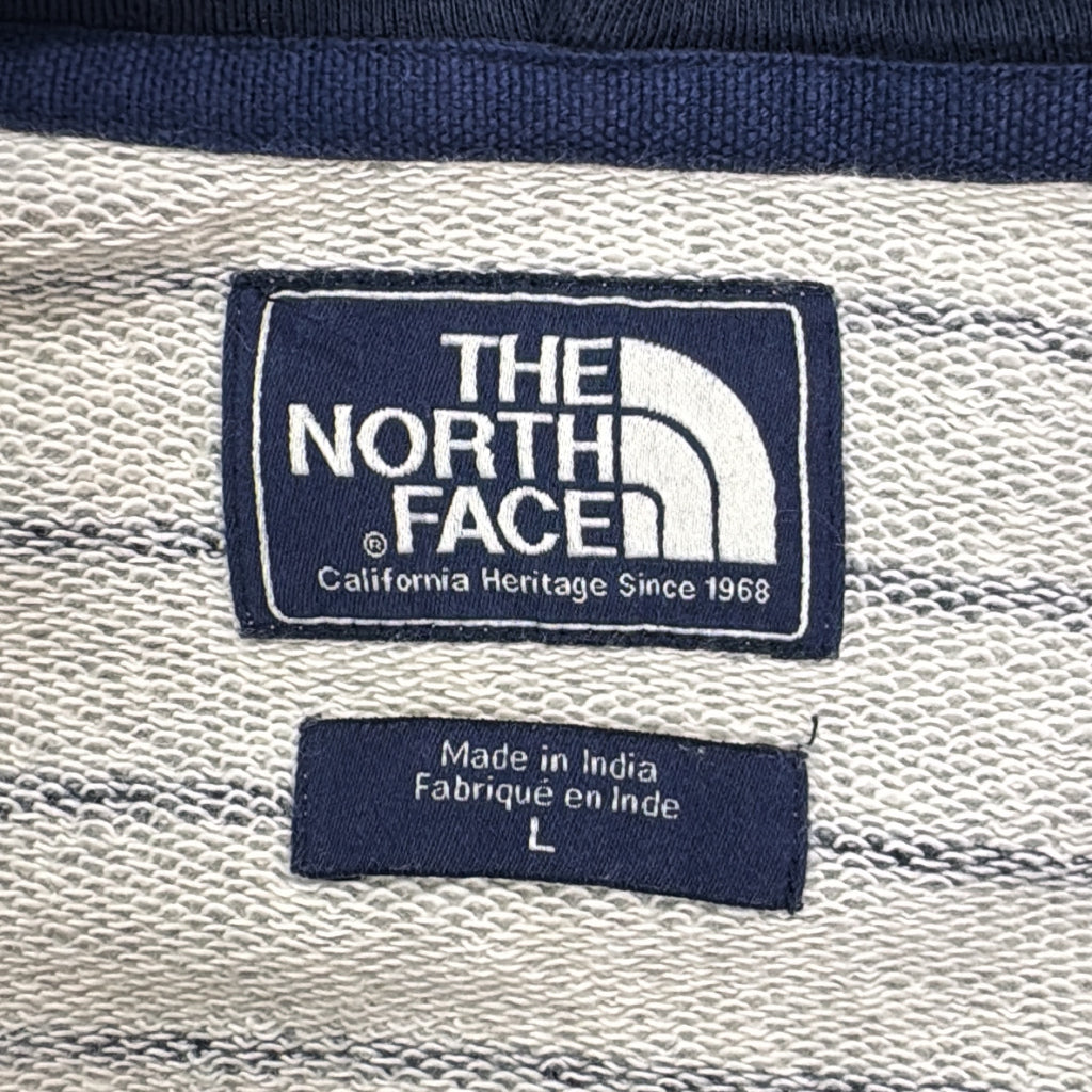 THE NORTH FACE Hoodie