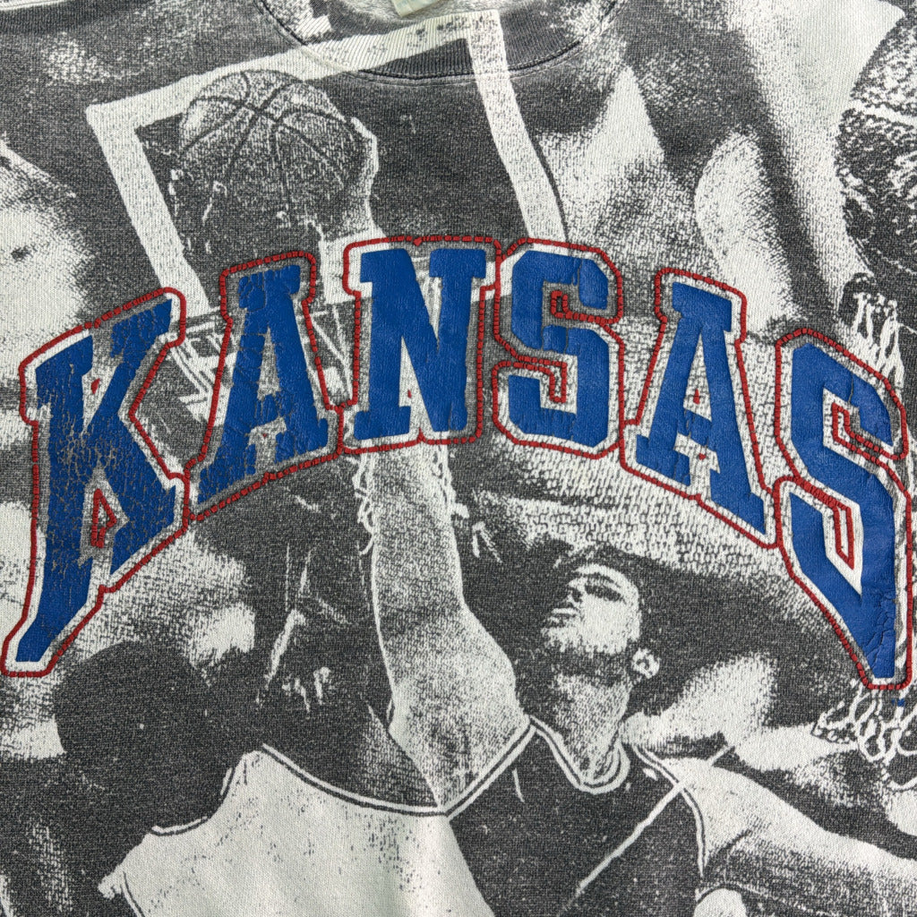 80年代 USA製 オールオーバープリント スウェット KANSAS カンザス バスケ カレッジ ホワイト メンズ M相当 中古 古着 Y8405